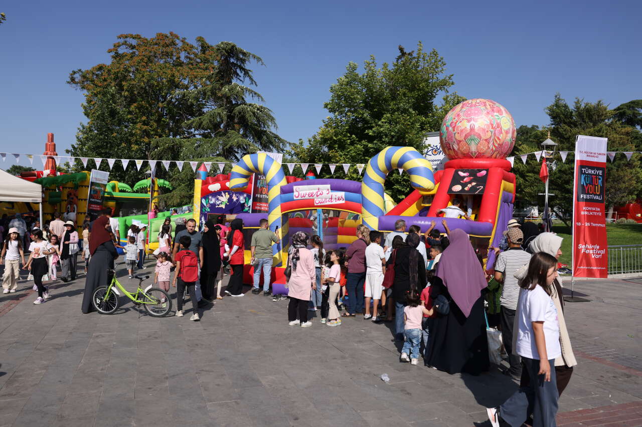 Konya Kültür Yolu Festivali'nde üçüncü gün! Etkinlikler yoğun ilgi gördü 13